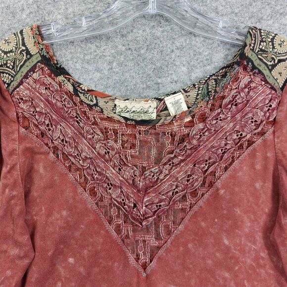 Gimmicks by BKE Boho Top Sz S Patchwork Crochet Paisley Lace Back Cutout - Picture 3 of 10